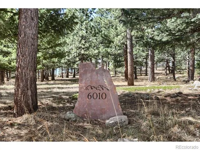 6010 Flagstaff Road Boulder, CO 80302