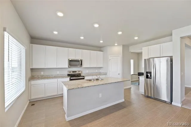 4453 River Highlands Loop Elizabeth, CO 80107