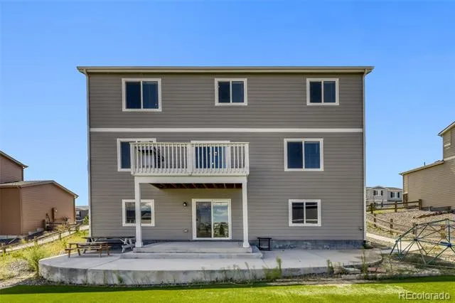 4453 River Highlands Loop Elizabeth, CO 80107