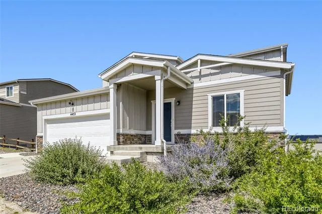 4453 River Highlands Loop Elizabeth, CO 80107