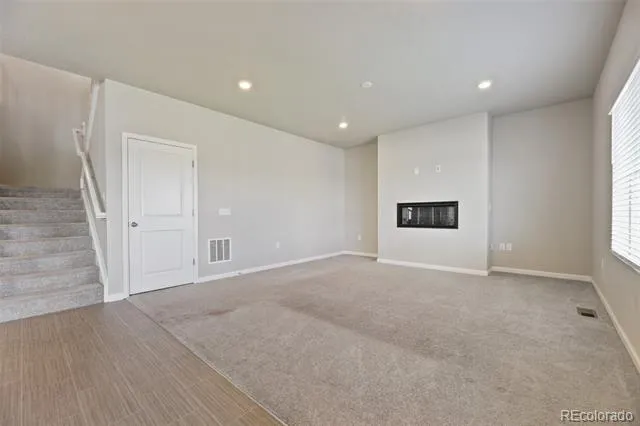 4453 River Highlands Loop Elizabeth, CO 80107