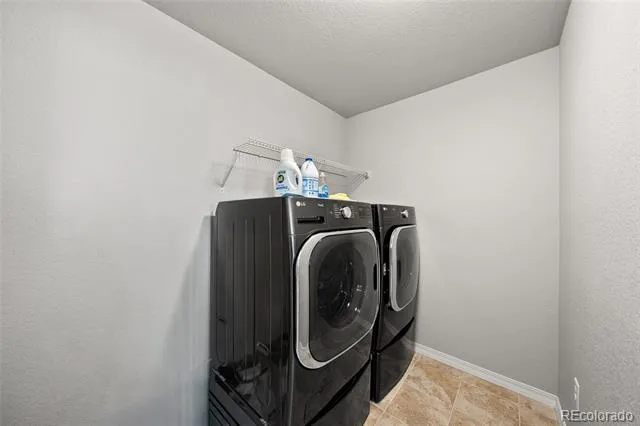 8412 Noreen Falls Drive Colorado Springs, CO 80924