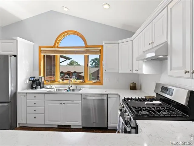 677 Cedar Ridge Circle Estes Park, CO 80517