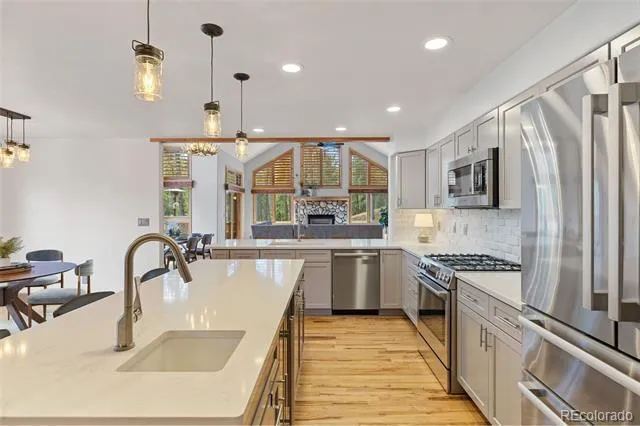 32230 Aspen Meadow Drive Evergreen, CO 80439