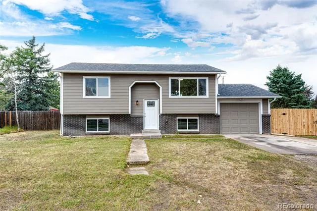 841 S Elbert Street Elizabeth, CO 80107