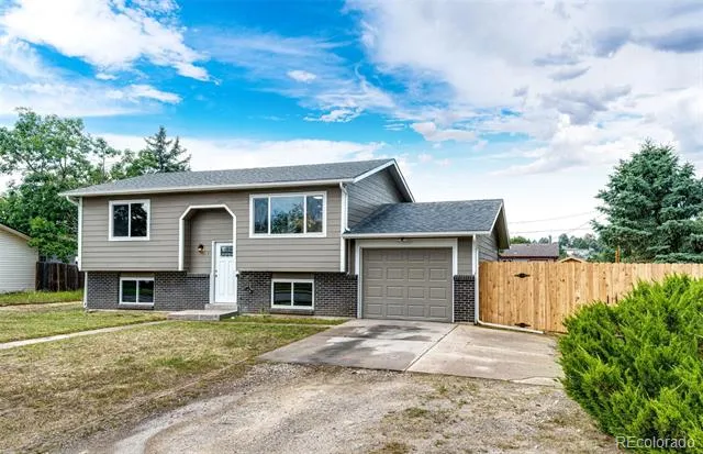 841 S Elbert Street Elizabeth, CO 80107