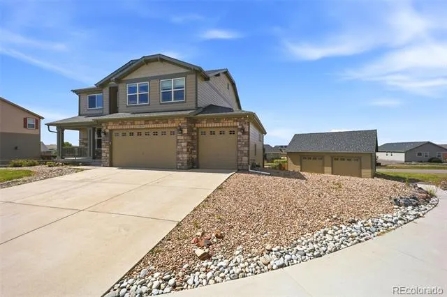 42007 Westchester Circle Elizabeth, CO 80107
