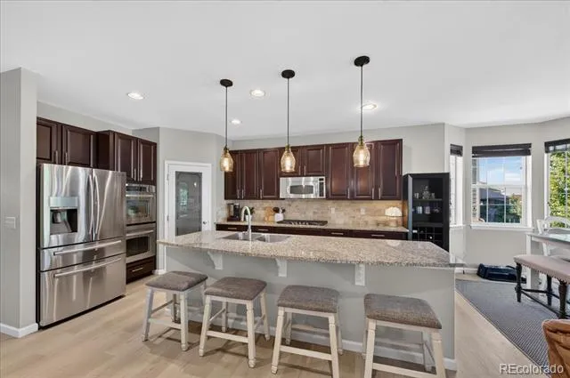 5682 S Flat Rock Way Aurora, CO 80016