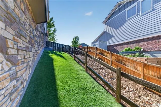 5682 S Flat Rock Way Aurora, CO 80016