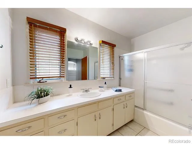 10 Park Avenue Eaton, CO 80615