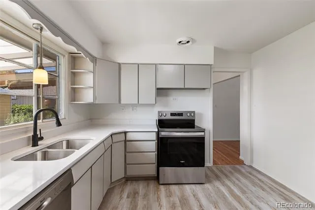 503 Sevilla Drive Colorado Springs, CO 80911