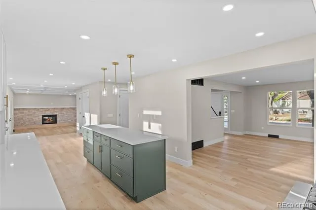 2099 S Hoyt Way Denver, CO 80227
