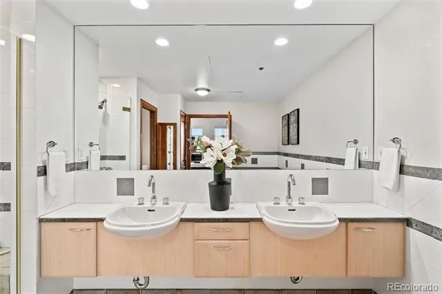 1499 Blake Street #9E Denver, CO 80202