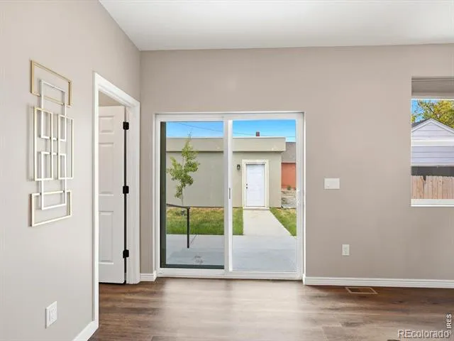 2409 W 38th Avenue Denver, CO 80211