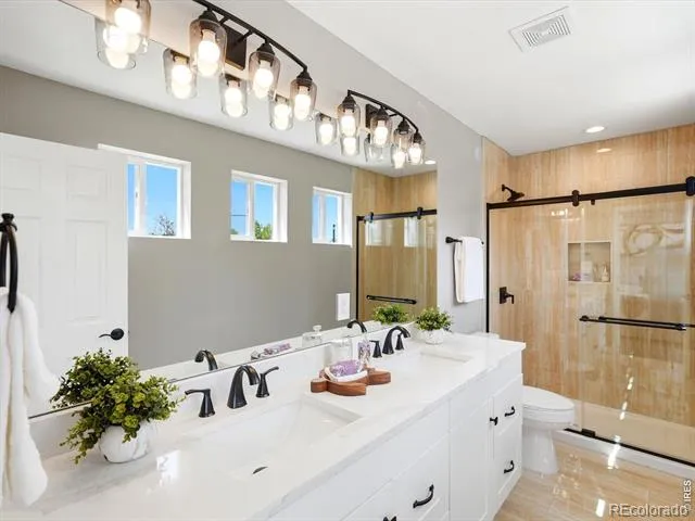 2409 W 38th Avenue Denver, CO 80211