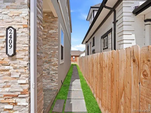 2409 W 38th Avenue Denver, CO 80211