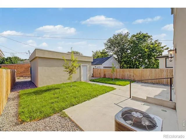 2409 W 38th Avenue Denver, CO 80211