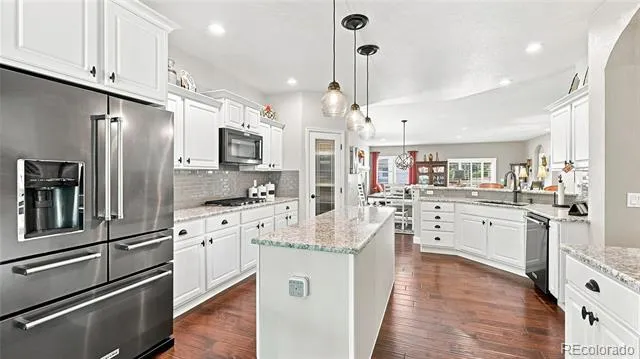 8223 S Quemoy Circle Aurora, CO 80016