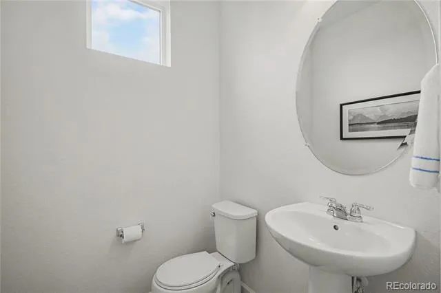 1862 S Poplar Court Denver, CO 80224