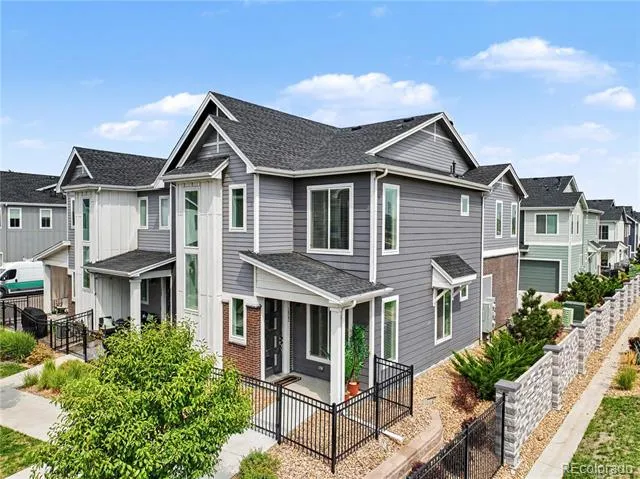 1862 S Poplar Court Denver, CO 80224