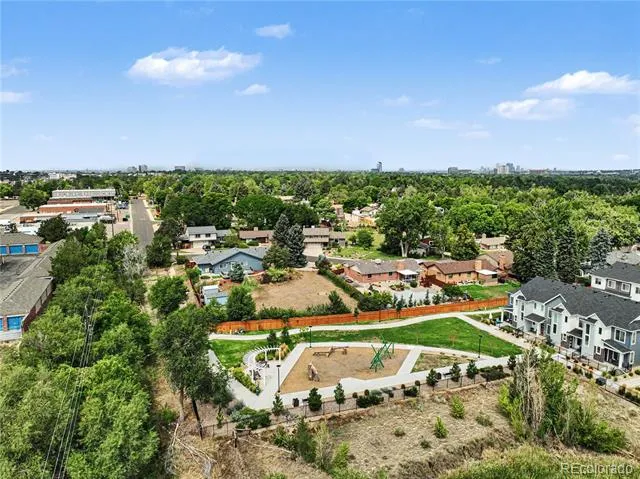 1862 S Poplar Court Denver, CO 80224