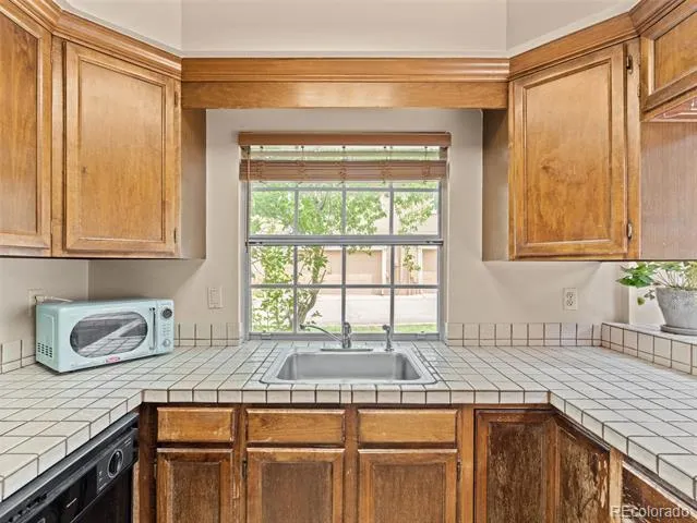 4456 S Carson Way Aurora, CO 80015