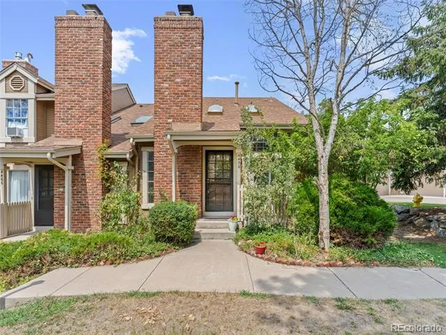 4456 S Carson Way Aurora, CO 80015