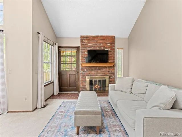 4456 S Carson Way Aurora, CO 80015