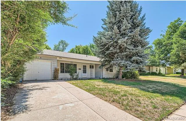 3016 S Harrison Street Denver, CO 80210