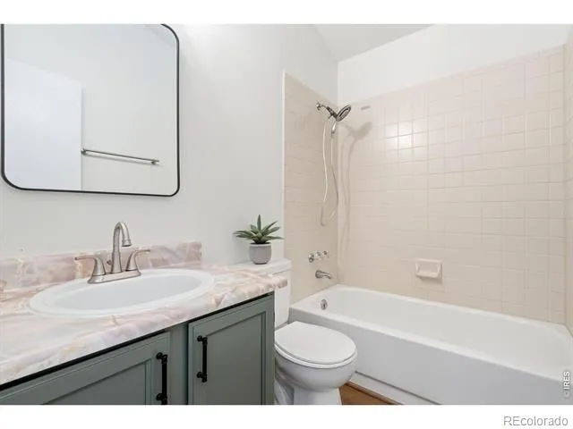 1942 Connecticut Drive Fort Collins, CO 80525