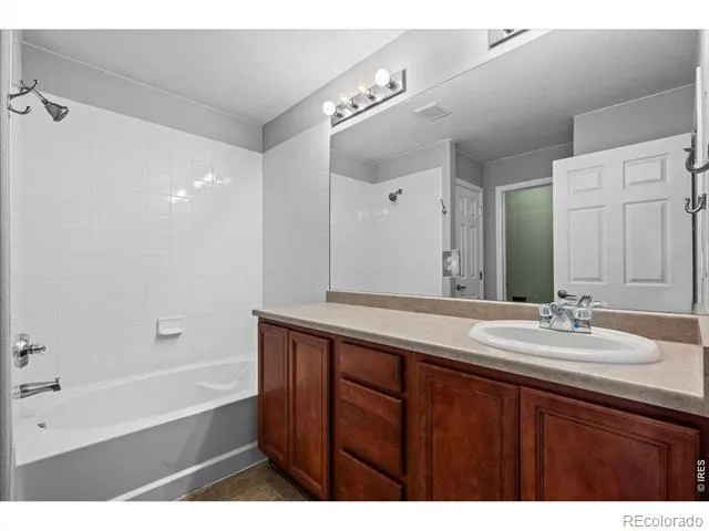 10449 Paris Street #203 Commerce City, CO 80640