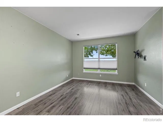 10449 Paris Street #203 Commerce City, CO 80640