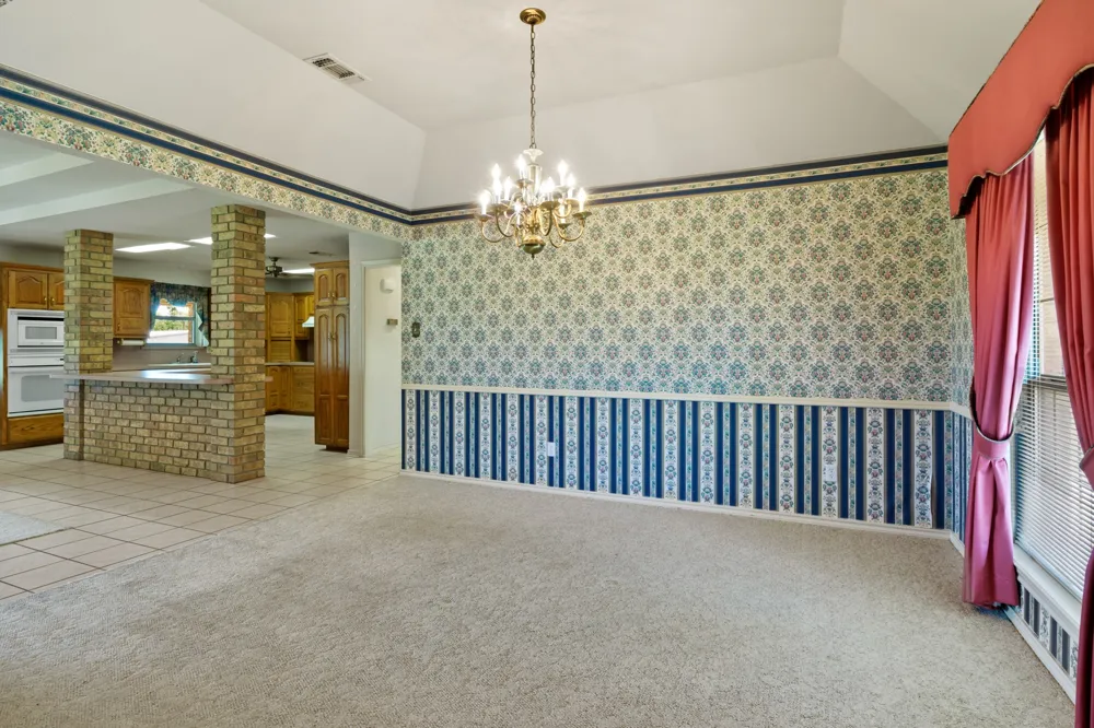 1149 County Road 4510 Mt Pleasant, TX 75455