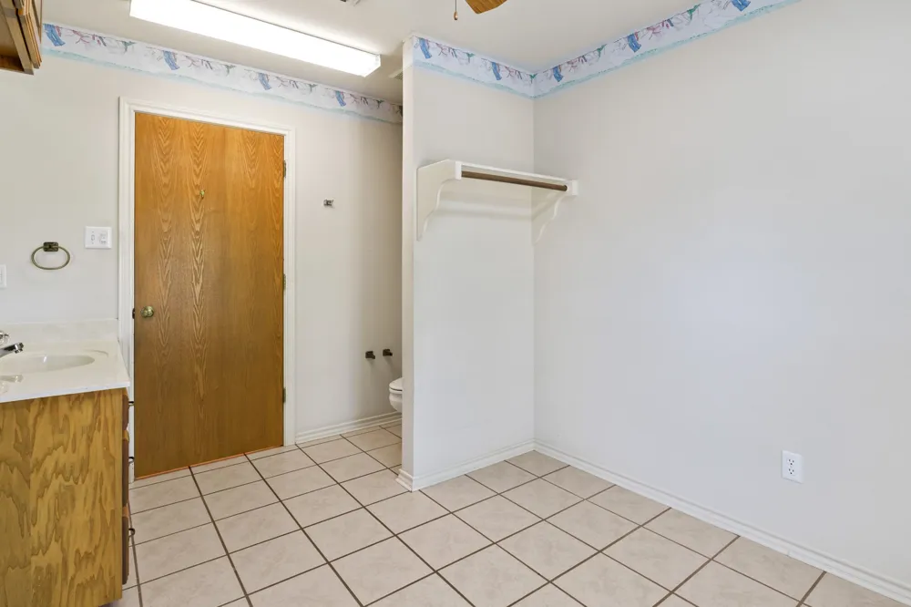 1149 County Road 4510 Mt Pleasant, TX 75455