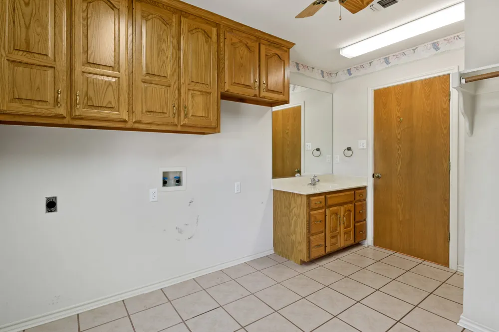 1149 County Road 4510 Mt Pleasant, TX 75455