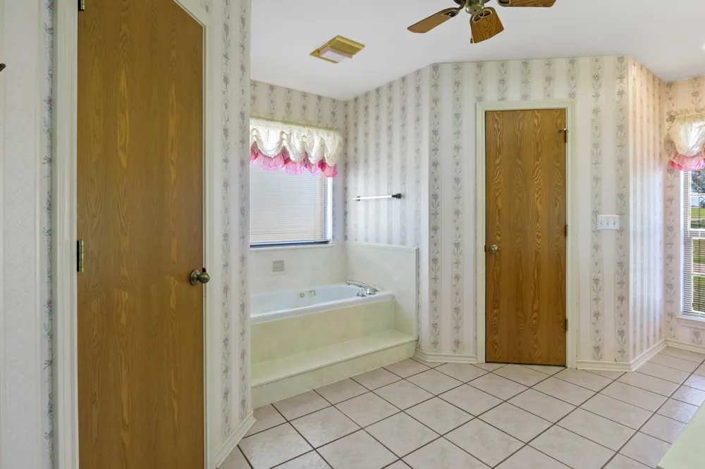 1149 County Road 4510 Mt Pleasant, TX 75455
