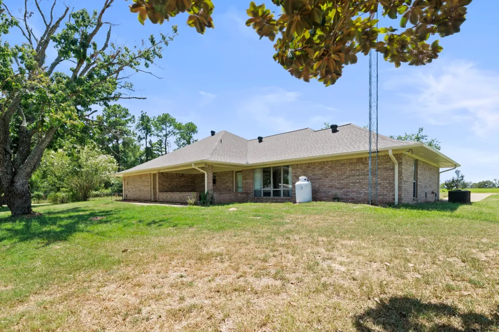 1149 County Road 4510 Mt Pleasant, TX 75455