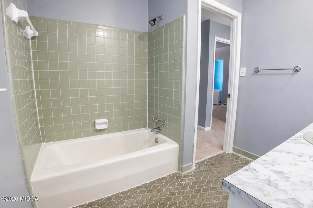 4811 Guerry Drive Macon, GA 31210