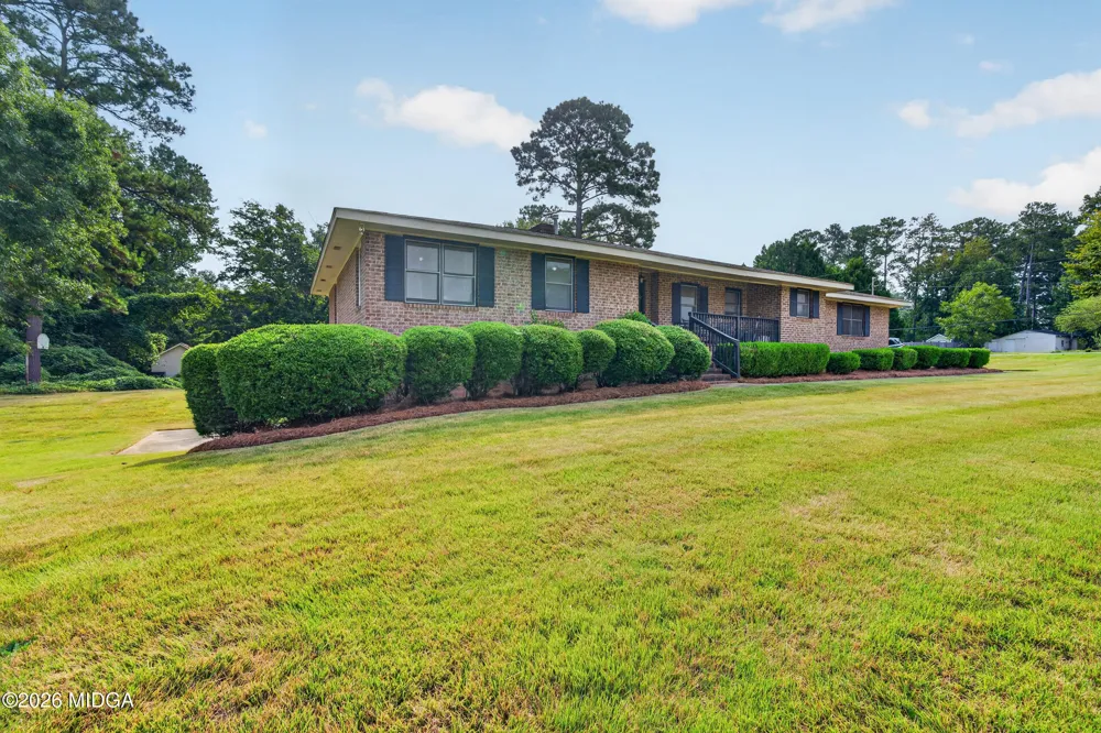 765 Central Road Thomson, GA 30824