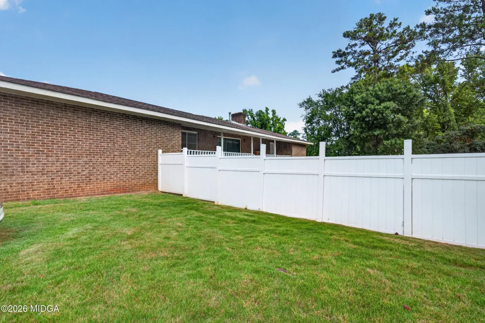 765 Central Road Thomson, GA 30824