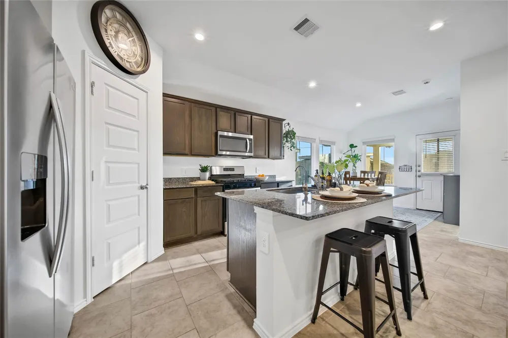7542 Cynomys Court Rosharon, TX 77583