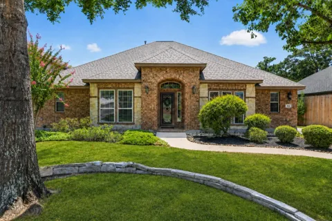 514 Oak Ridge Grove Circle