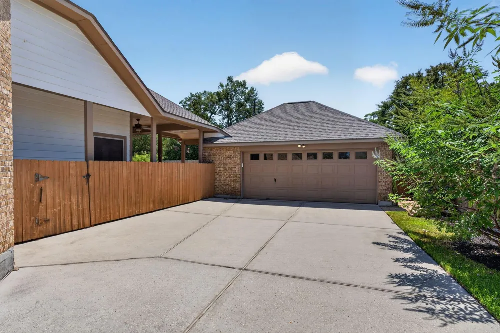 514 Oak Ridge Grove Circle Spring, TX 77386