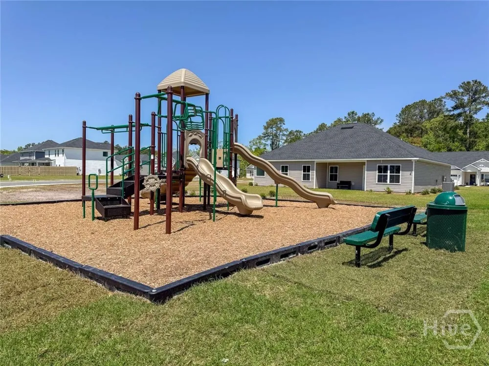 136 Eleanor Drive Midway, GA 31320