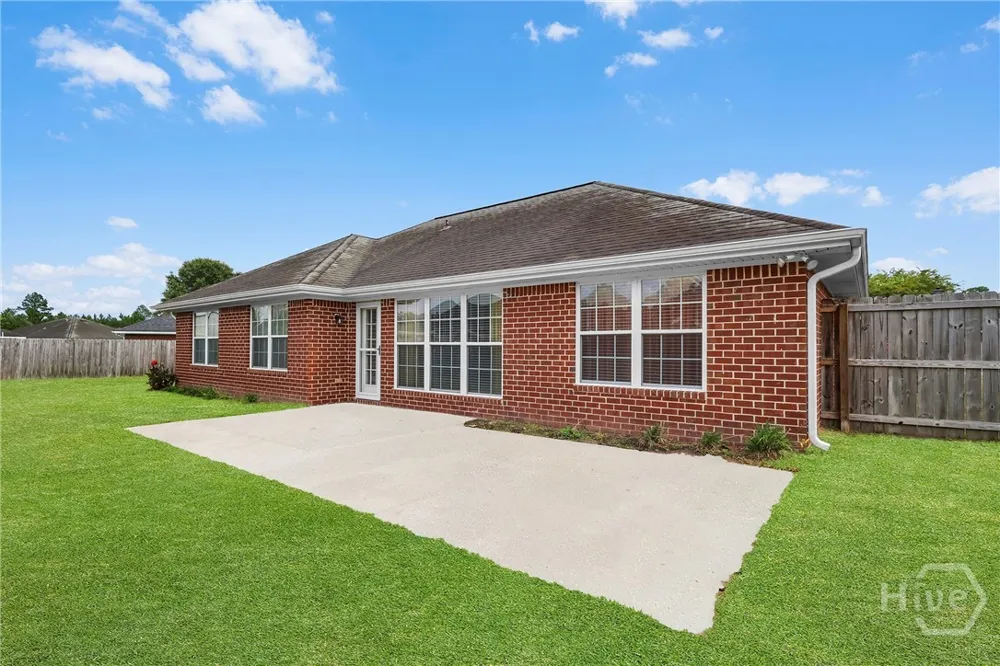 708 Cordele Circle Hinesville, GA 31313
