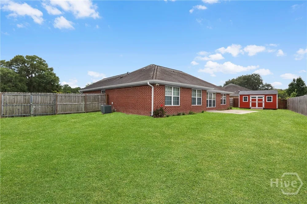 708 Cordele Circle Hinesville, GA 31313
