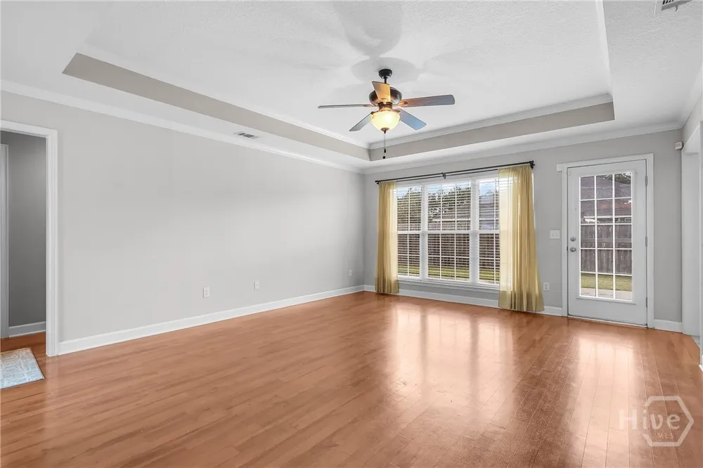 708 Cordele Circle Hinesville, GA 31313