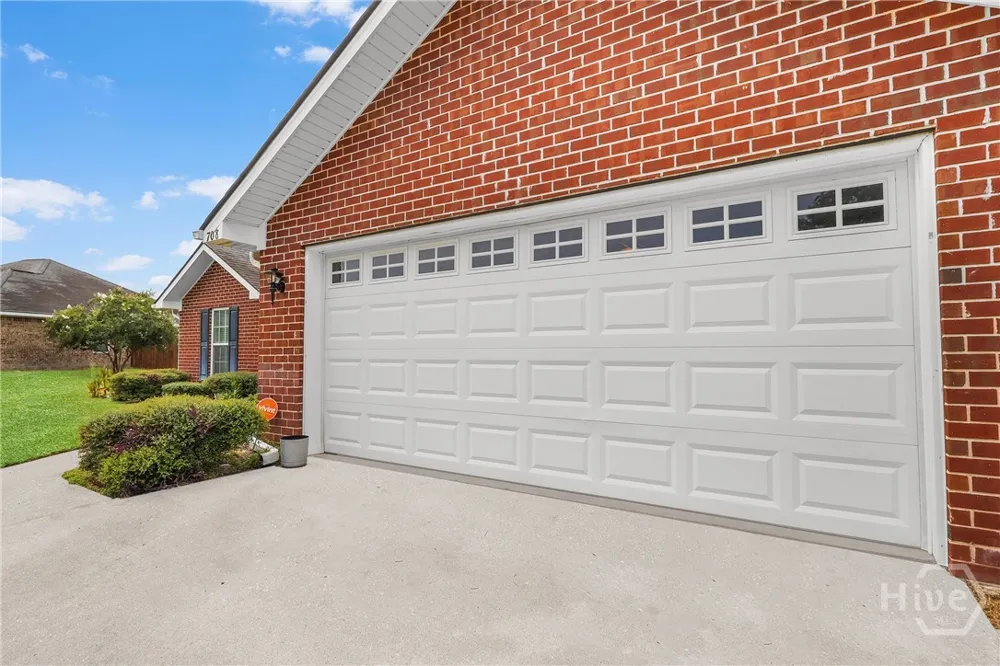 708 Cordele Circle Hinesville, GA 31313