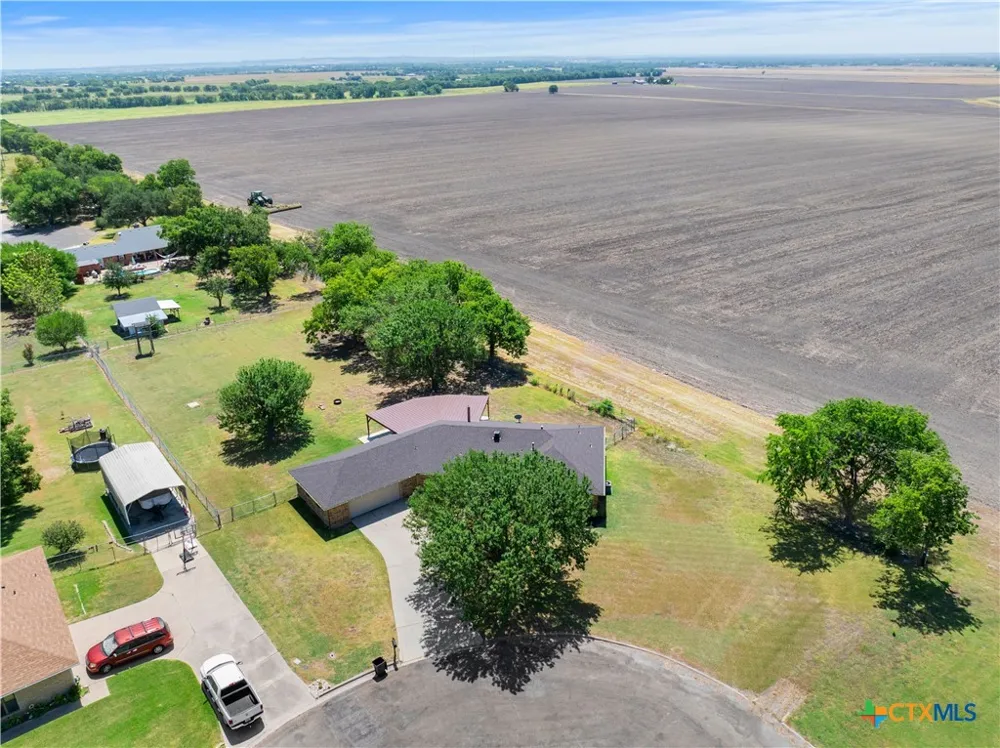 205 Chimney Circle Temple, TX 76502