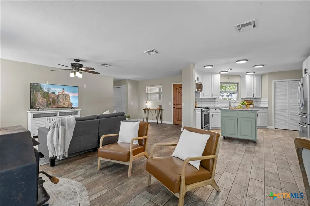 205 Chimney Circle Temple, TX 76502